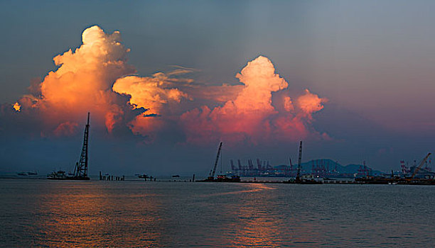 赤湾港之晨