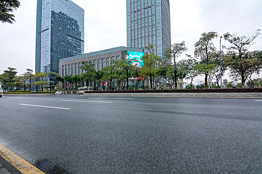 广州高楼大厦路面背景