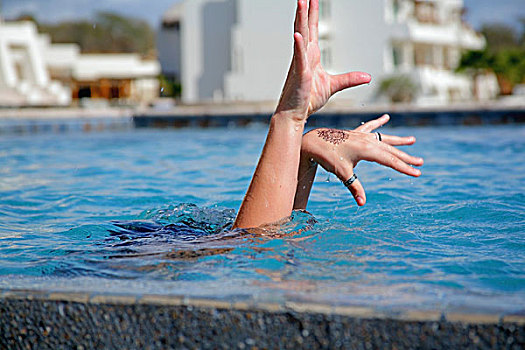 手,指甲花纹身,出现,游泳池,卡波圣卢卡斯,墨西哥