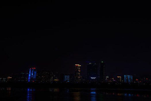 烟花,建筑群,河流,夜景,水,灯,节日