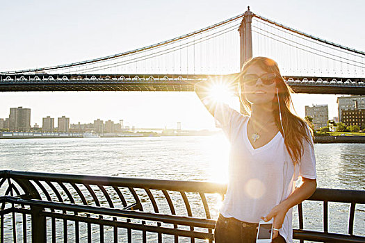 美女,阳光,曼哈顿大桥,布鲁克林,美国