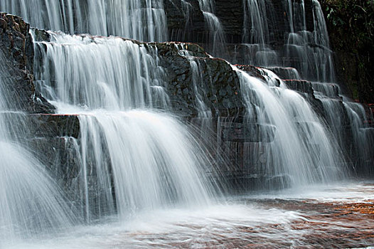 瀑布,卡奈伊玛国家公园,委内瑞拉