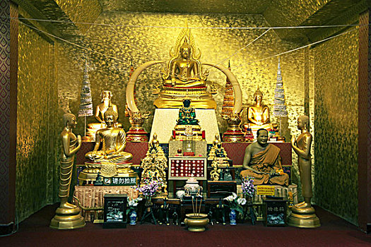 泰国特色四方神金佛寺