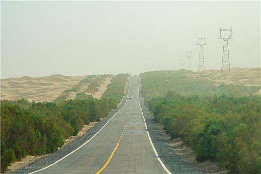 新疆塔里木沙漠公路