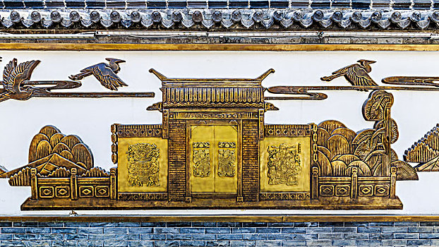 杨家埠民间艺术大观园,围墙铜塑浮雕