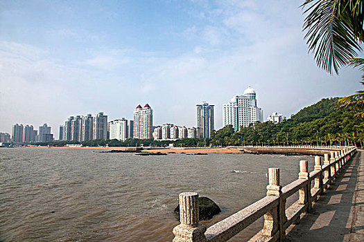 广东省珠海市情侣中路海滨大道