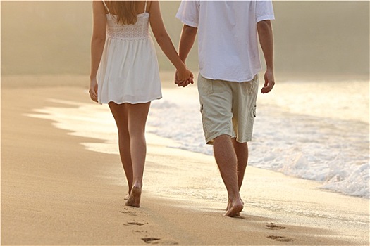 情侣,散步,握手,海滩