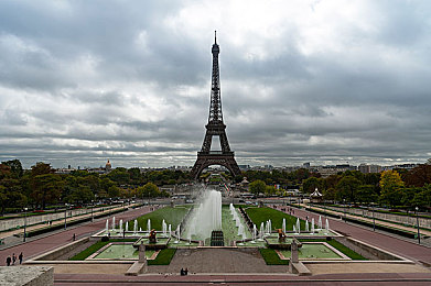 法国铁塔图片