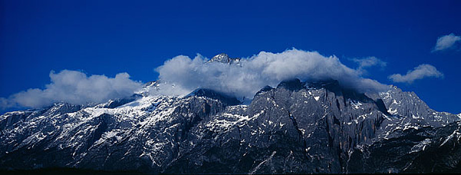 云南丽江玉龙雪山