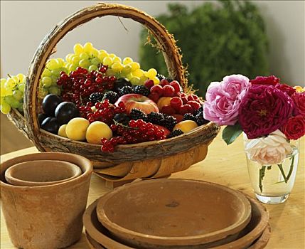 篮子,水果,浆果,陶制器具,碟,玫瑰