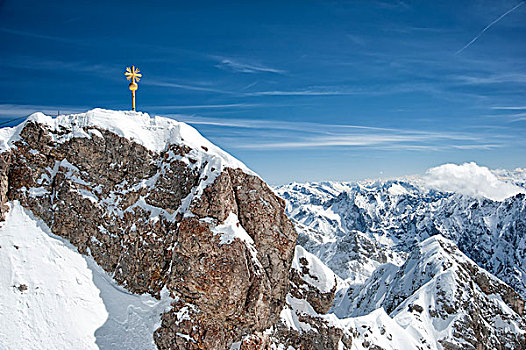 上面,楚格峰,山顶,雪,冬天,巴伐利亚阿尔卑斯山,德国