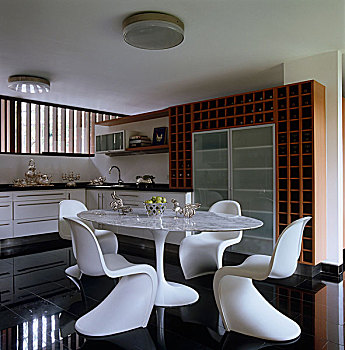 光滑,黑色,花冈岩,地砖,桌子,白色,椅子