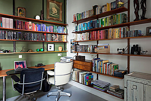 黑白,复古,办公椅,书桌,角,房间,绿色,墙壁,书架