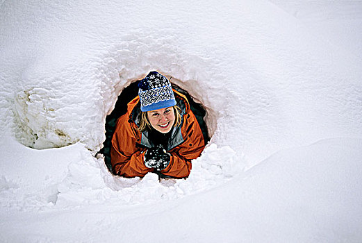 女人,室外,雪,小屋,阿尔冈金省立公园,安大略省,加拿大