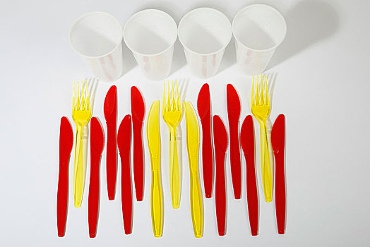 红色,黄色,塑料制品,餐具,刀,叉子,塑料杯,垃圾,德国,欧洲