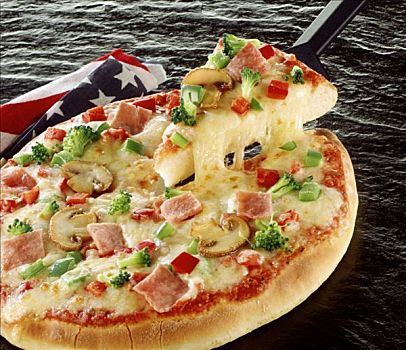比萨饼,蔬菜,火腿,蘑菇,奶酪,美国