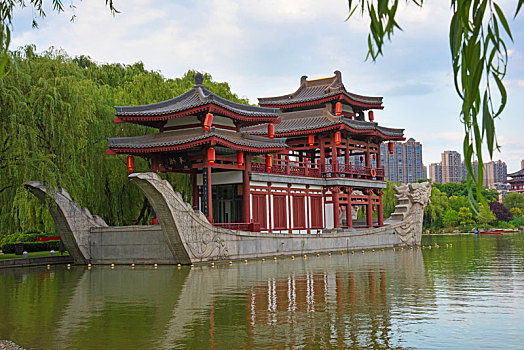 中国最大唐代皇家建筑群,陕西省西安市大唐芙蓉园