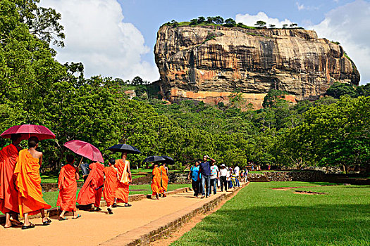 和尚,道路,狮子岩,锡吉里耶,世界遗产,中央省,斯里兰卡,亚洲