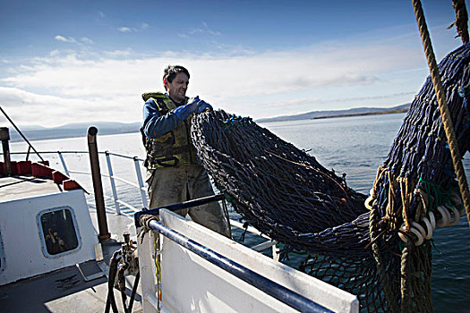 渔民,准备,网,斯凯岛,苏格兰
