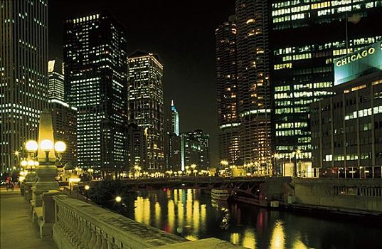 夜晚,码头,塔,芝加哥河,芝加哥,伊利诺斯,美国,北美,天际线,亮光