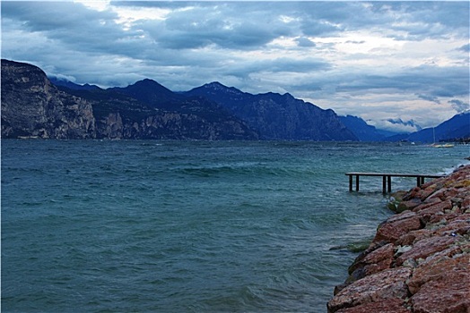 风吹,白天,加尔达湖,靠近,意大利