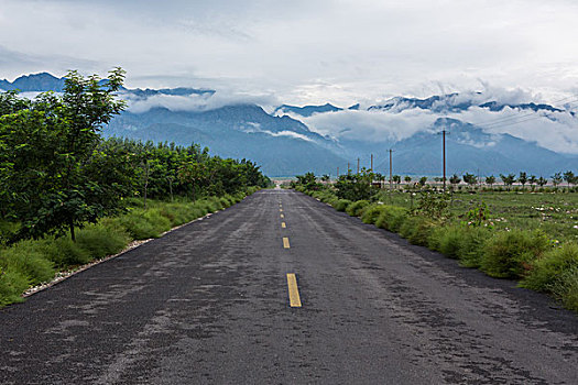 贺兰山