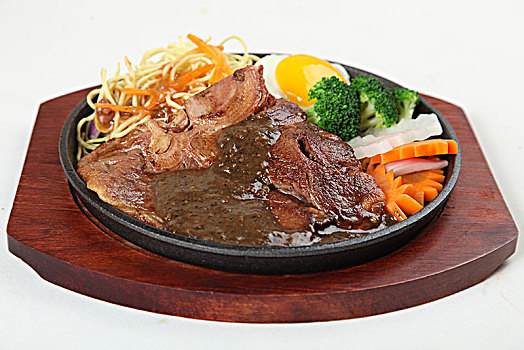 牛排,意大利干面条,芦笋,胡椒餐饭,意大利面,葡萄酒铁板黑椒牛排面