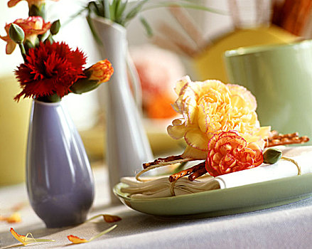 桌饰,康乃馨,花瓶,咸味棍子面包