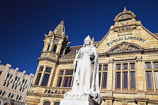 雕塑,维多利亚皇后,户外,公共图书馆,市场,广场,东开普省,南非