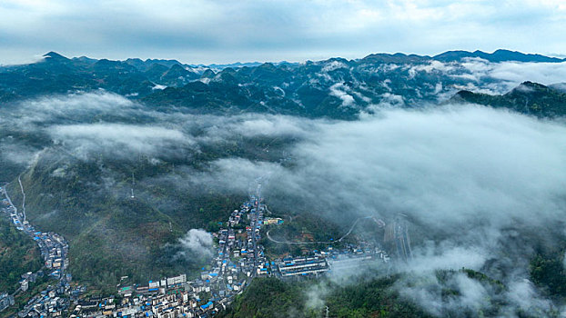 重庆酉阳雨后晨雾乡村如梦如幻