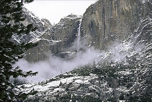 优胜美地瀑布,优胜美地国家公园,加利福尼亚