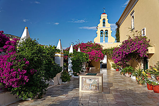 院落,喷泉,钟楼,叶子花属,寺院,科孚岛,爱奥尼亚群岛,希腊,欧洲