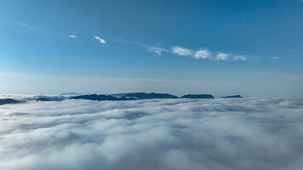 重庆酉阳,雨后浓雾又见,酉阳蓝