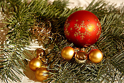 红色,金色,球,花环,冷杉,细枝,圣诞装饰