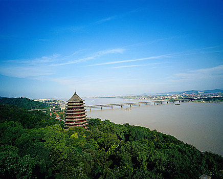 杭州六合塔和钱塘桥