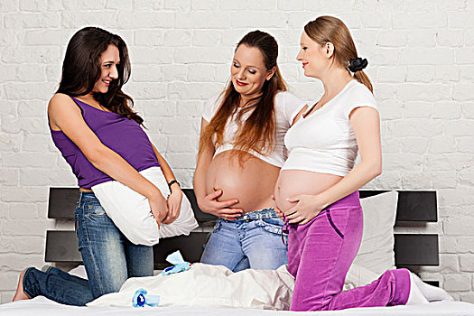 三个,怀孕,女朋友