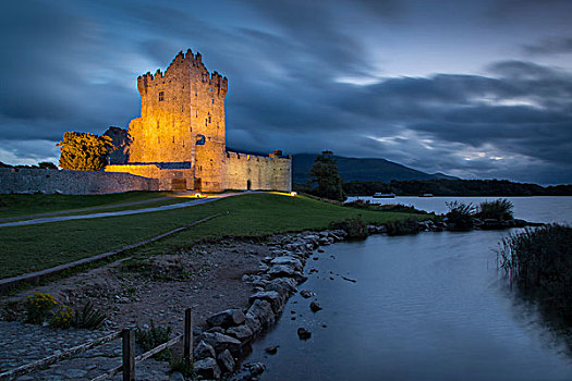 黎明,上方,城堡,湖,基拉尼国家公园,凯瑞郡,爱尔兰