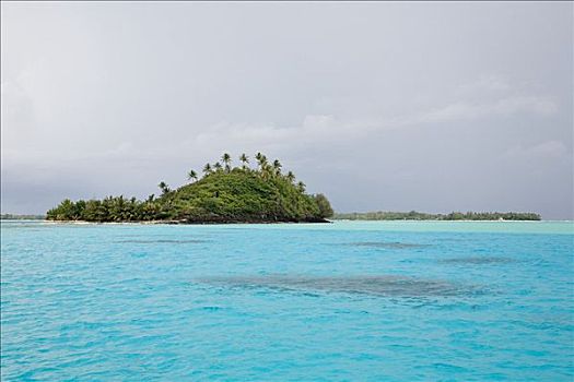 岛屿,波拉岛