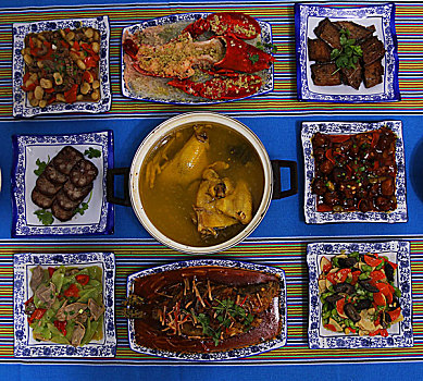 安徽,徽州,徽菜,春節(jié),年夜飯,龍蝦,桂魚,爵魚