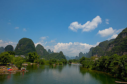 阳朔遇龙河