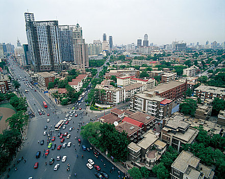 天津和平路五大道上的欧陆建筑全景