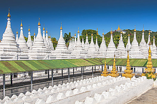 金色,塔,排,白色,惊奇,建筑,佛教,庙宇,曼德勒,缅甸