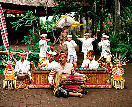 印度尼西亚,巴厘岛,手,桶,孩子,男孩,传统服装,跳舞