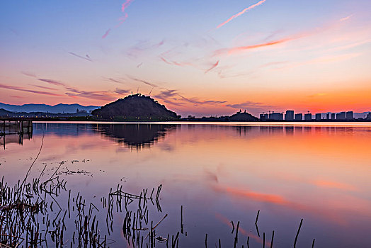 杭州湘湖景区自然风光黄昏