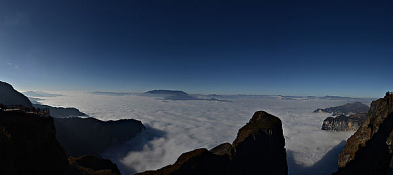 鸡公山云海