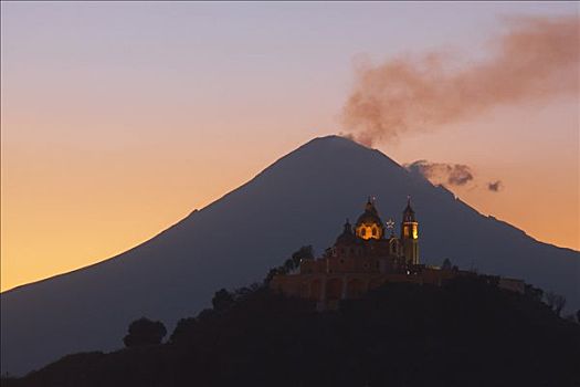 教堂,火山,墨西哥