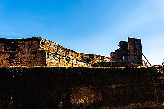 虎门炮台的石墙