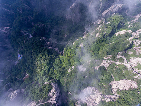 航拍河南洛阳栾川老君山