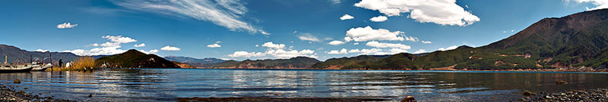 泸沽湖自然景观