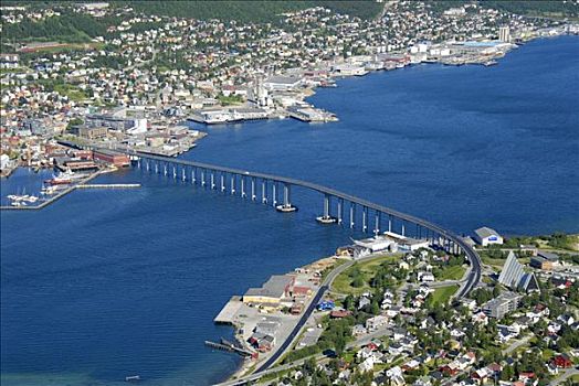 山,俯视,城镇,特罗姆瑟,桥,海峡,声音,挪威,斯堪的纳维亚
